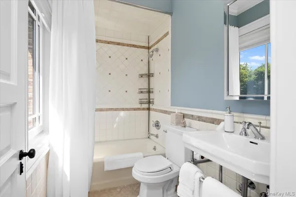 $20,000 | 2 Sunset Drive, St. James, NY 11780