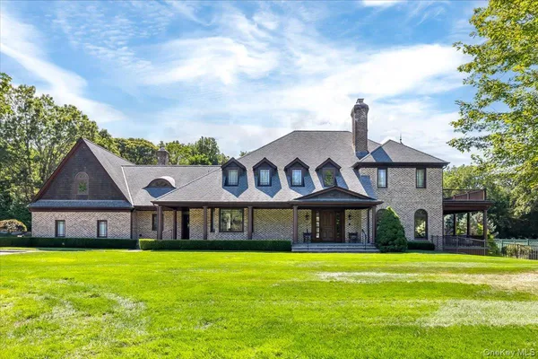 $20,000 | 2 Sunset Drive, St. James, NY 11780