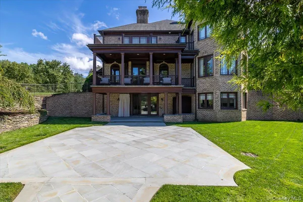 $20,000 | 2 Sunset Drive, St. James, NY 11780