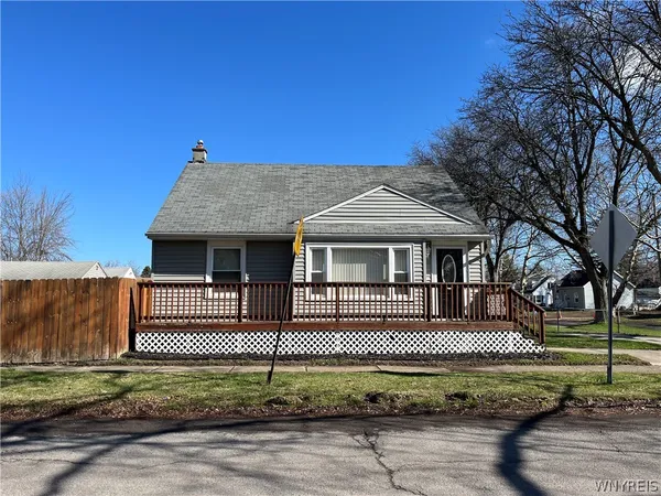 $174,900 | 502 81st Street, Niagara Falls, NY 14304