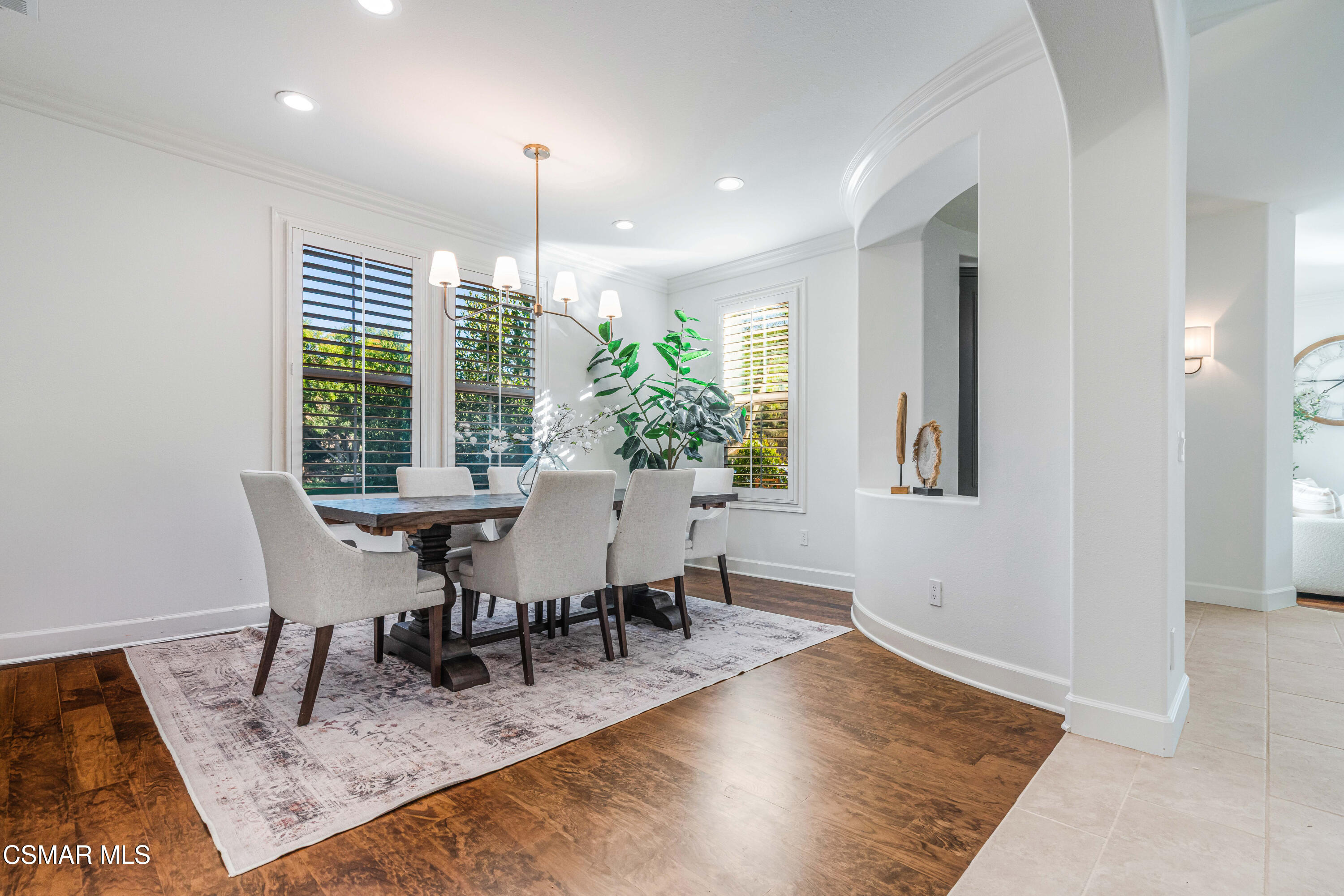 551 Running Creek Simi Valley, CA 93065 - Photo 14 of 66 551 Running Creek Ct-9