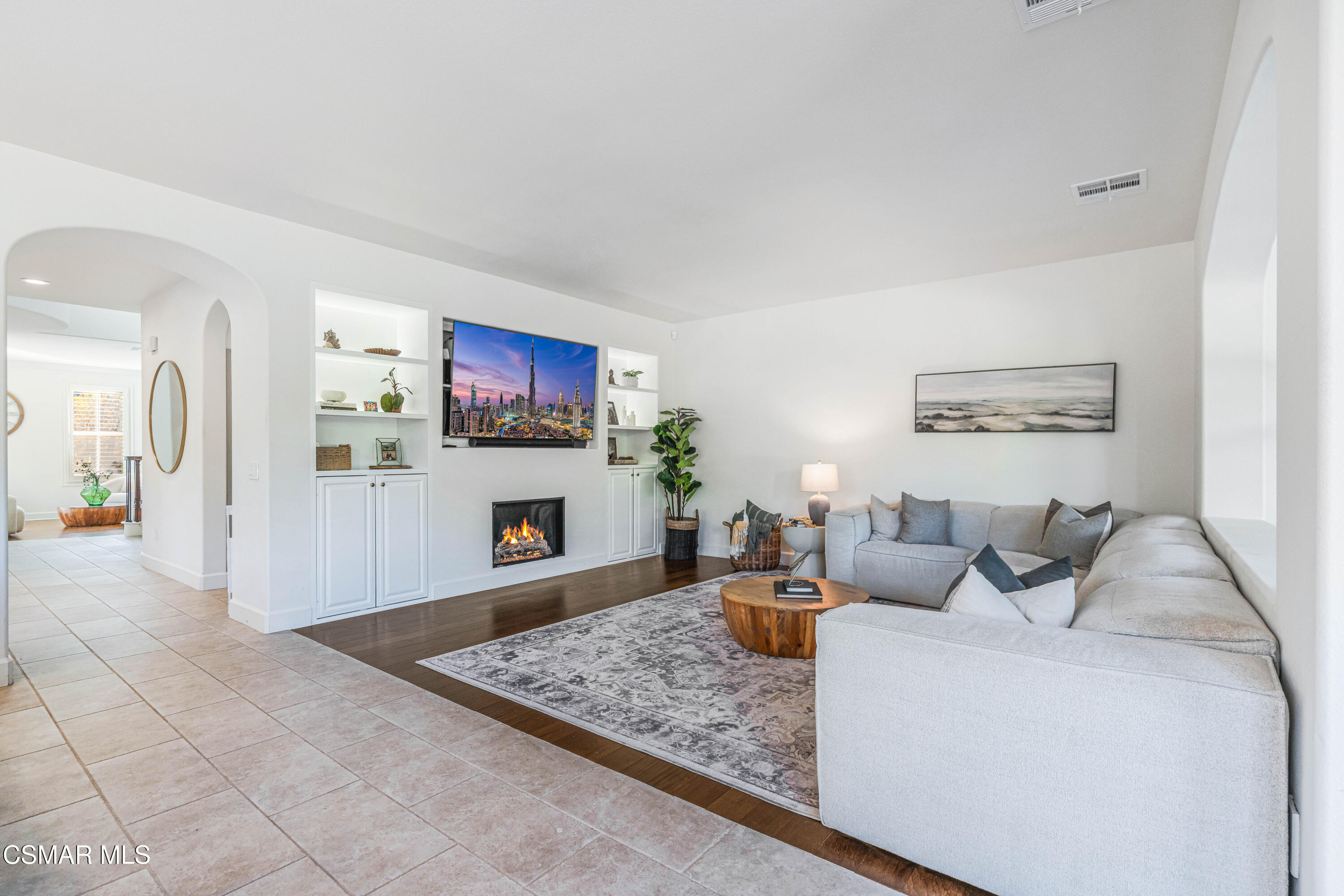 551 Running Creek Simi Valley, CA 93065 - Photo 24 of 66 551 Running Creek Ct-10