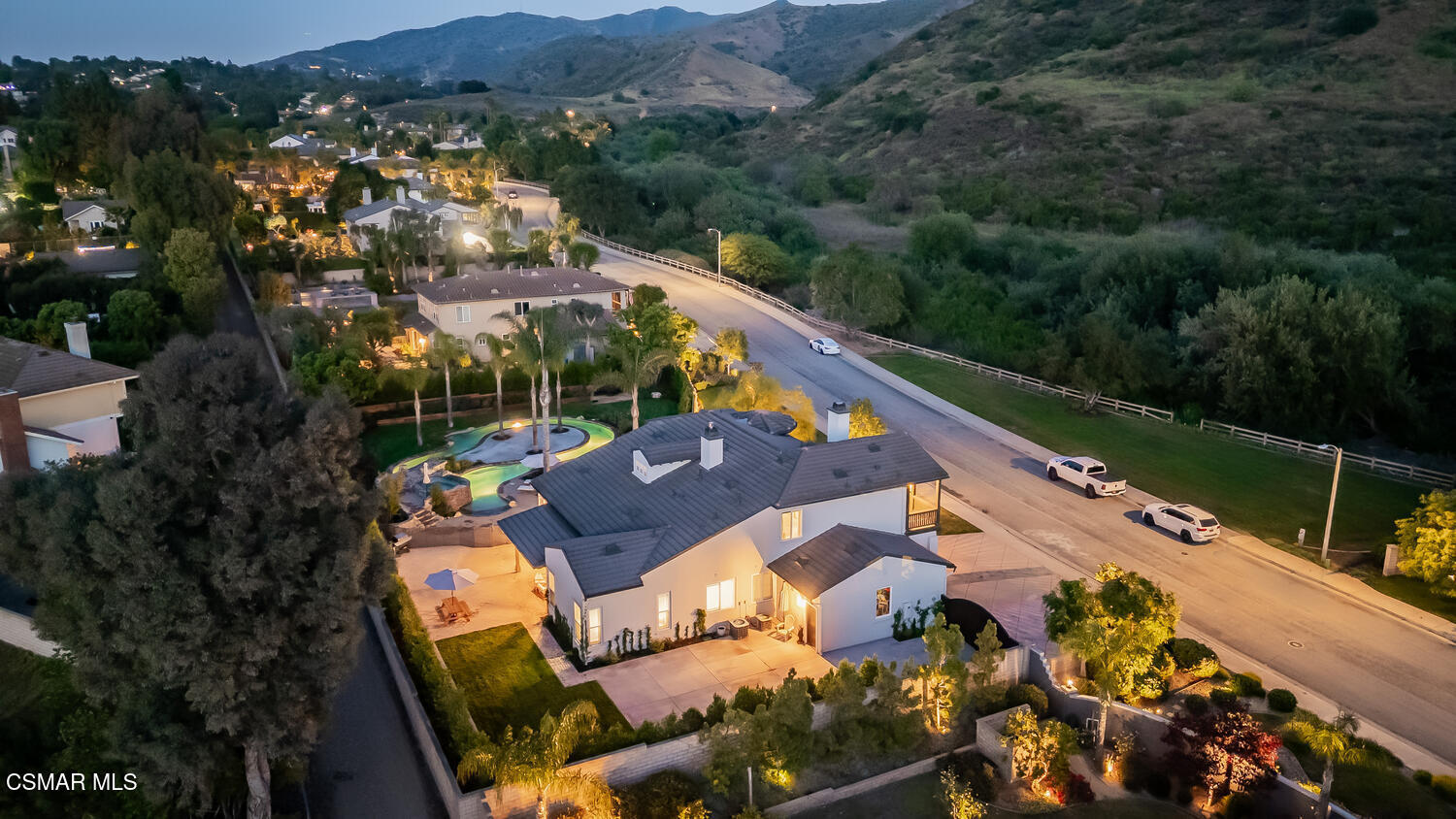 551 Running Creek Simi Valley, CA 93065 - Photo 49 of 66 551 Running Creek, Simi Valley