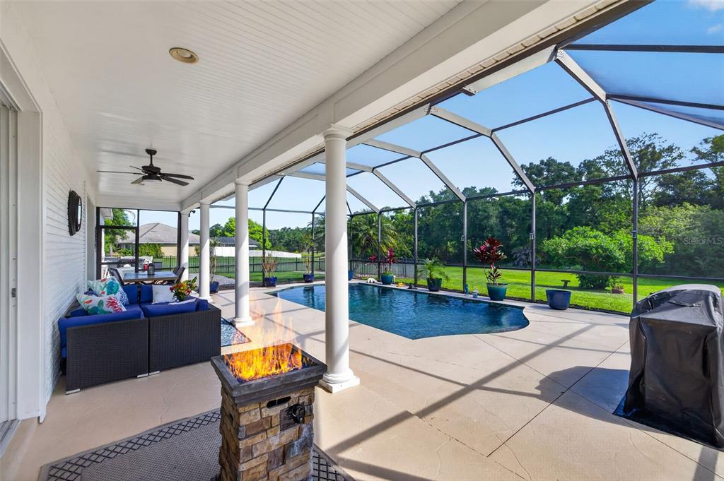 17308 Howling Wolf Run Parrish, FL 34219 - Photo 2 of 55