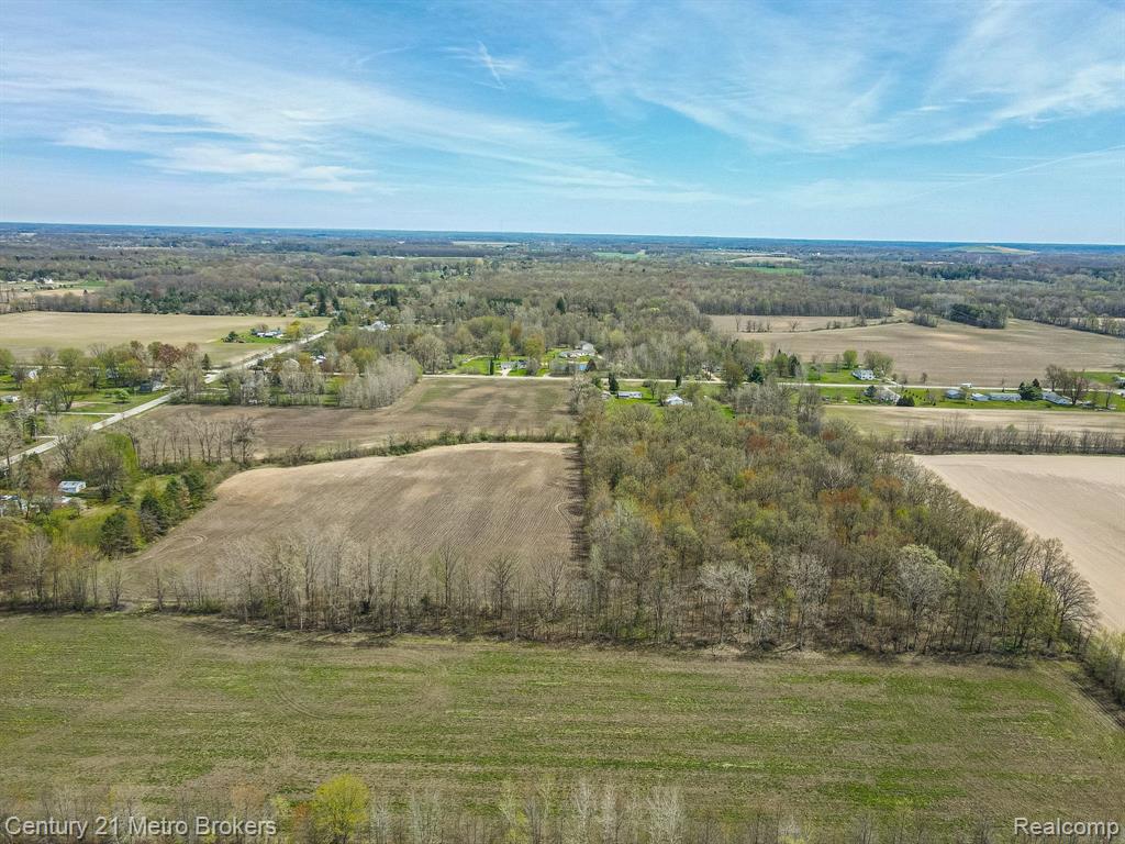 13423 Duffield Road Montrose, MI 48457 - Photo 6 of 11