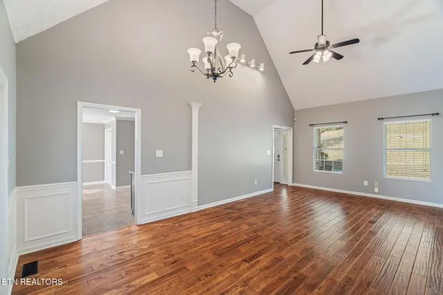 $405,000 | 1148 Granville Conner Road, Powell, TN 37849