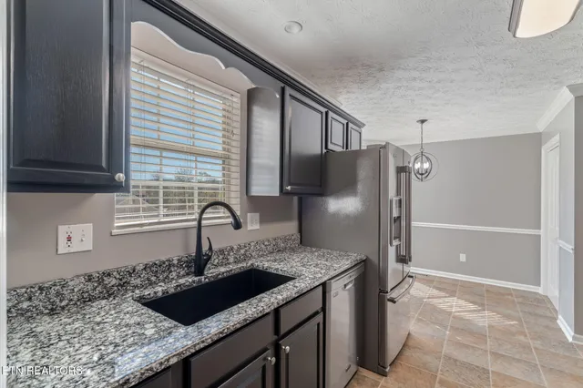 $405,000 | 1148 Granville Conner Road, Powell, TN 37849