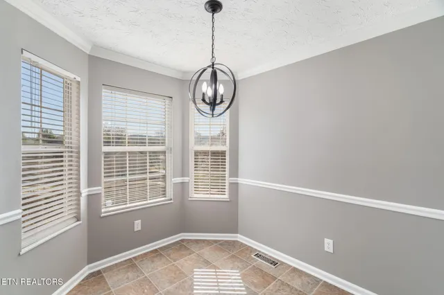 $405,000 | 1148 Granville Conner Road, Powell, TN 37849