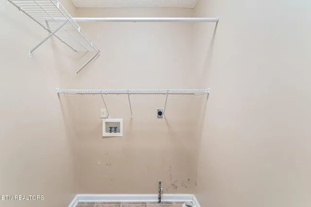 $405,000 | 1148 Granville Conner Road, Powell, TN 37849