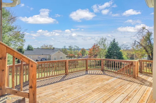 $405,000 | 1148 Granville Conner Road, Powell, TN 37849