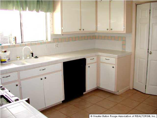 5115 Claycut Road Baton Rouge, LA 70806 - Photo 3 of 12 Gallery Image 3