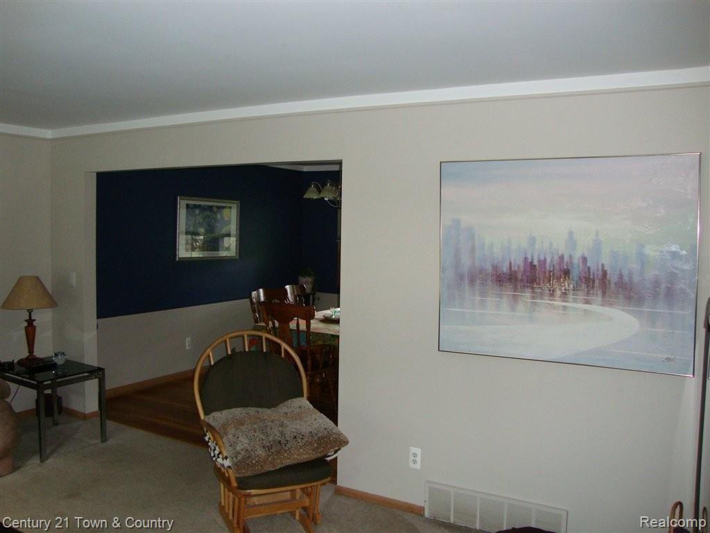 781 Cobblestone Drive Rochester, MI 48309 - Photo 10 of 47 DSC01063.JPG