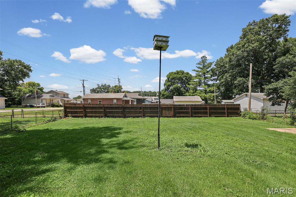 320 South Main Street Wood River, IL 62095 - Photo 6 of 26
