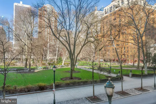 $2,200 | 1806-18 Rittenhouse Square, Unit 204, Philadelphia, PA 19103