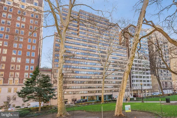 $2,200 | 1806-18 Rittenhouse Square, Unit 204, Philadelphia, PA 19103