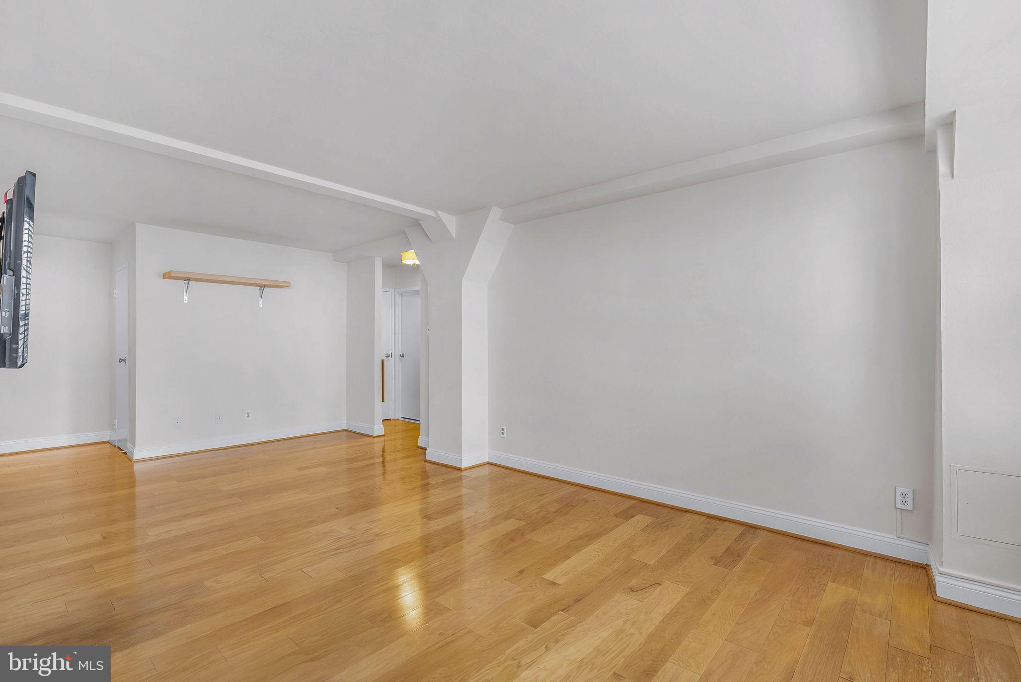 1806-18 Rittenhouse Square, Unit 204 Philadelphia, PA 19103 - Photo 4 of 20
