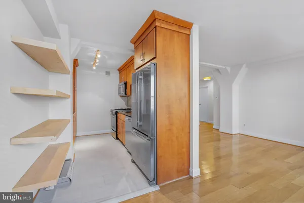 $2,200 | 1806-18 Rittenhouse Square, Unit 204, Philadelphia, PA 19103
