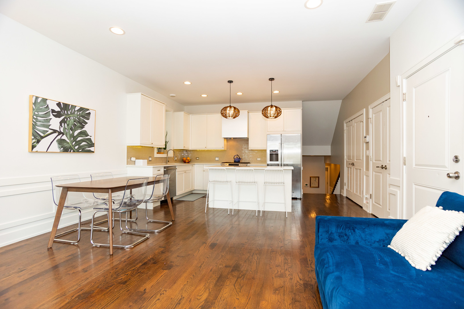 2453 West Irving Park Road, Unit 1E Chicago, IL 60618 - Photo 2 of 23