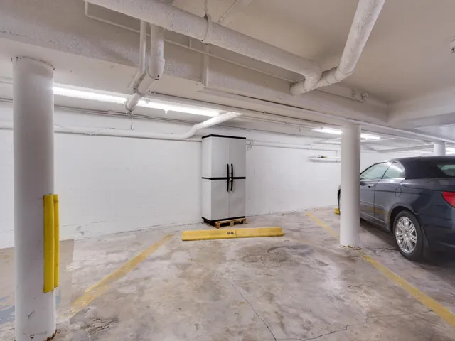 a view of parking area