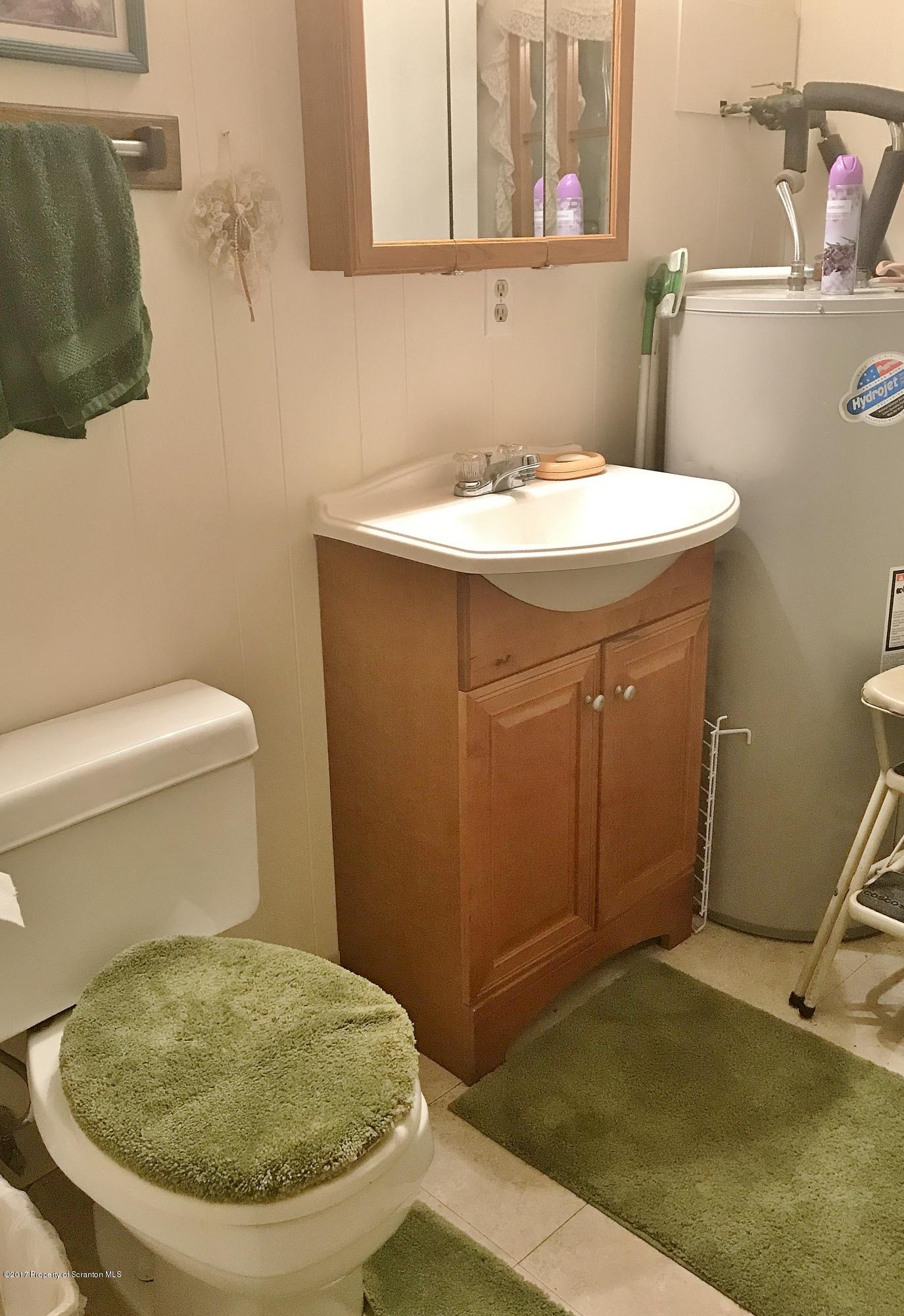 1110 Fairview Road Clarks Summit, PA 18411 - Photo 13 of 20 Gallery Image 13