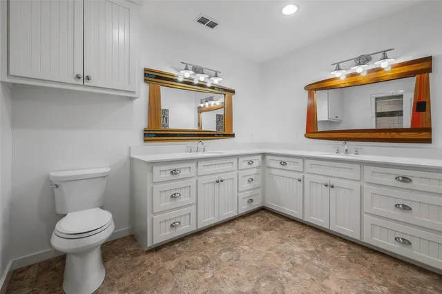 $1,990,000 | 10515 Hound Dog Trail, Wills Point, TX 75169