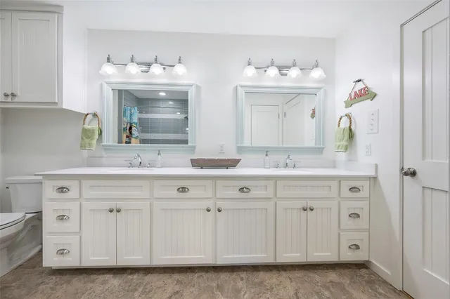 $1,990,000 | 10515 Hound Dog Trail, Wills Point, TX 75169