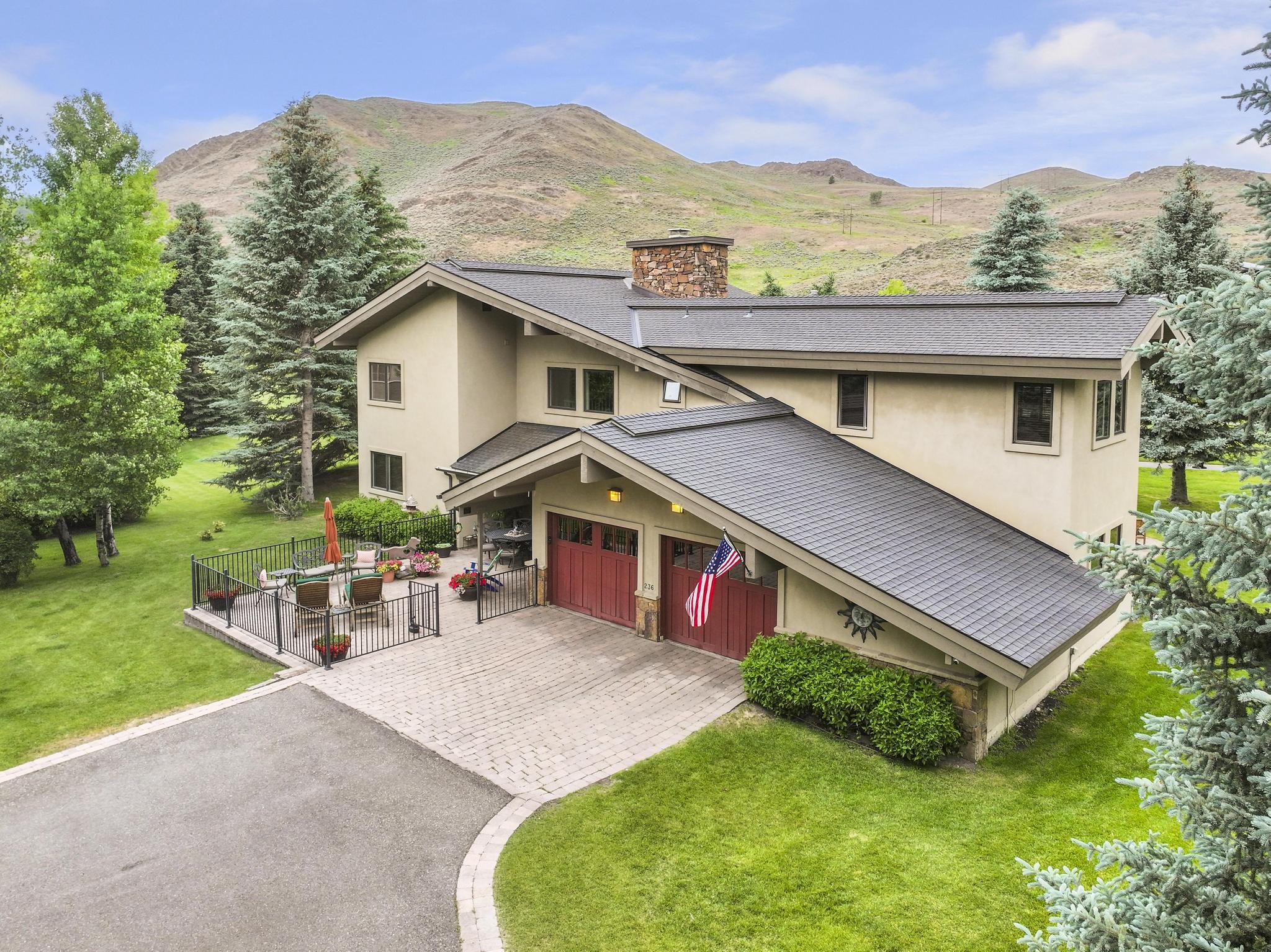 236 Elkhorn Road