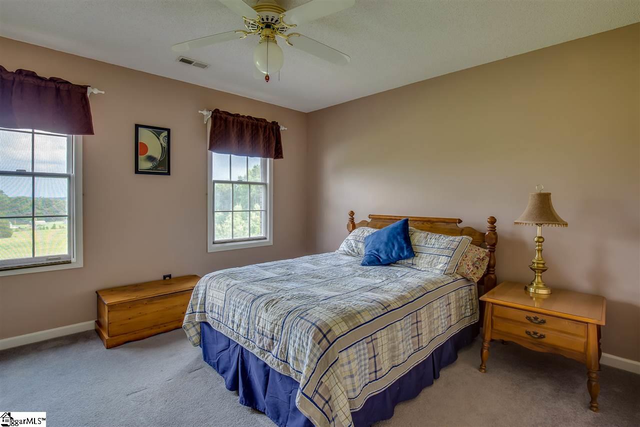 234 South McAlister Road Easley, SC 29642 - Photo 15 of 35