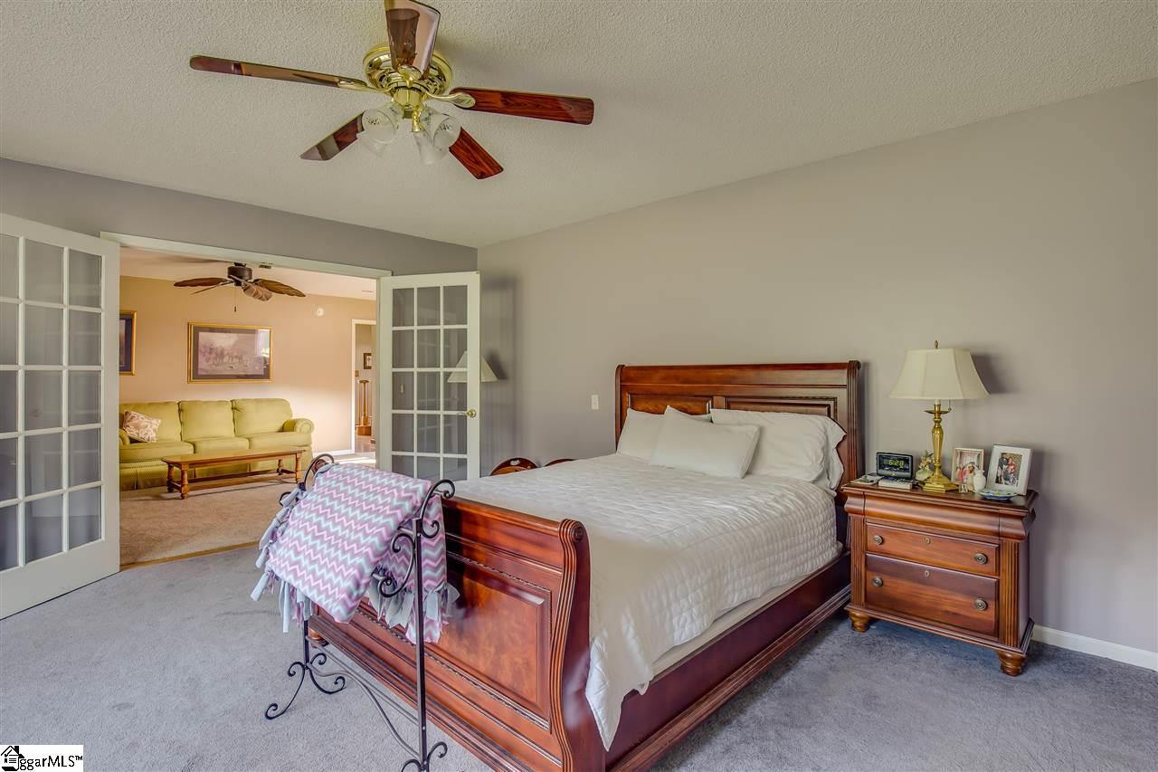 234 South McAlister Road Easley, SC 29642 - Photo 6 of 35