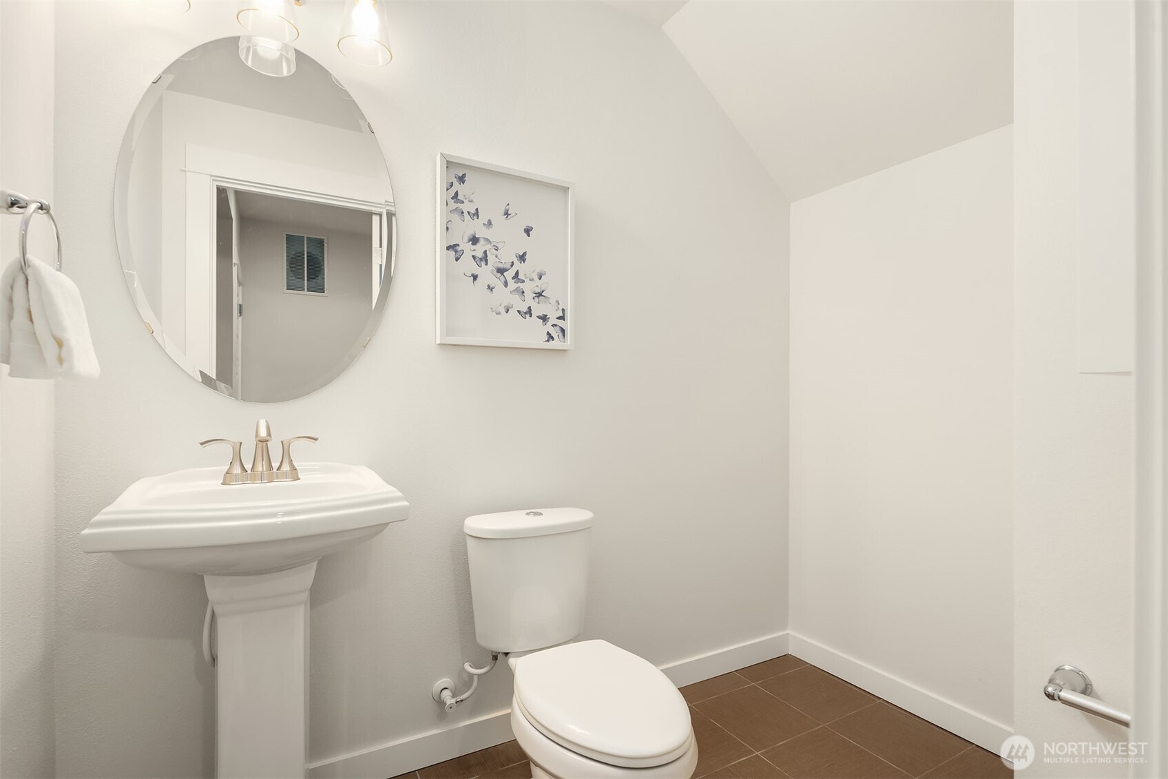 9813 Northeast 145th Street Bothell, WA 98011 - Photo 36 of 40 Gallery Image 36