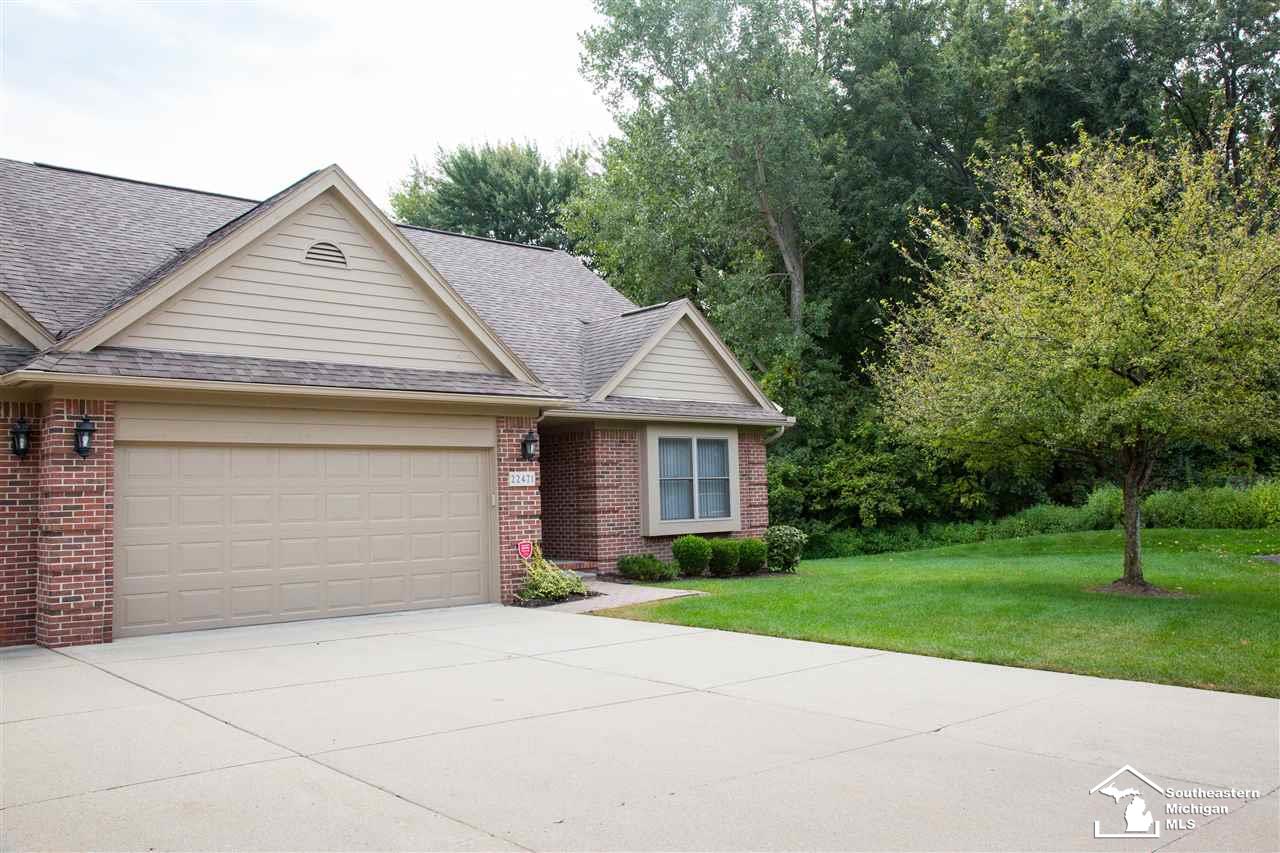 22471 Timber Ridge Court Trenton, MI 48183 - Photo 2 of 45 31395477-1.JPG