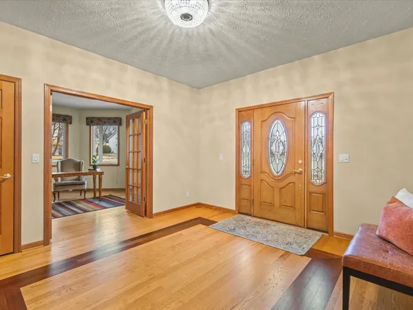 $749,900 | 870 Breckenboro Road, Lake Summerset, IL 61019