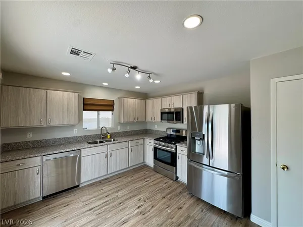 $2,300 | 628 Carlos Julio Avenue, North Las Vegas, NV 89031