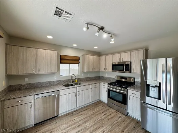 $2,300 | 628 Carlos Julio Avenue, North Las Vegas, NV 89031
