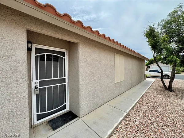 $2,300 | 628 Carlos Julio Avenue, North Las Vegas, NV 89031