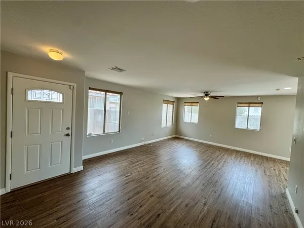 $2,300 | 628 Carlos Julio Avenue, North Las Vegas, NV 89031