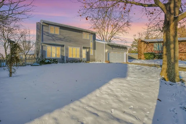 $335,000 | 4 Genevieve Lane, Champaign, IL 61822