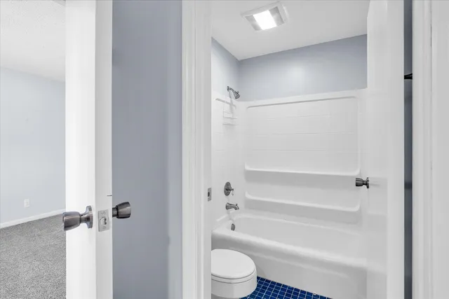 $335,000 | 4 Genevieve Lane, Champaign, IL 61822