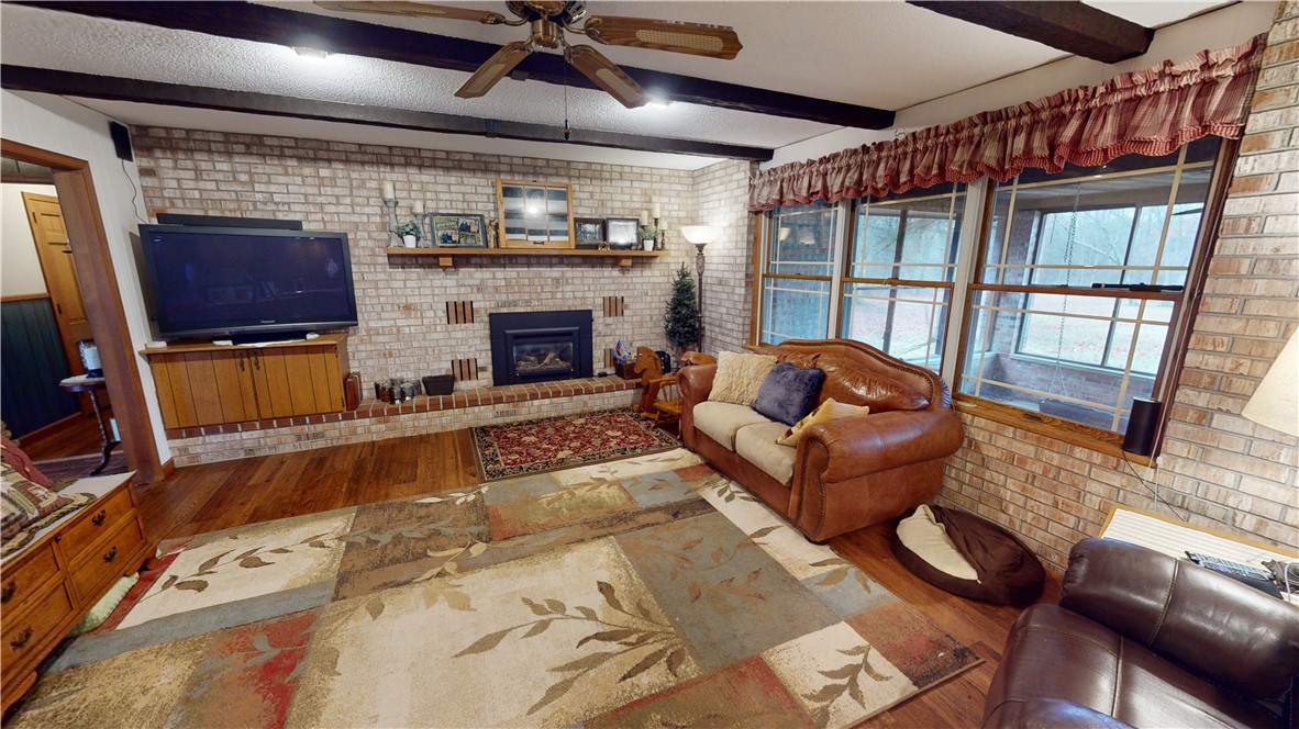 16623 West Newell Road Danville, IL 61834 - Photo 18 of 36 Gallery Image 18