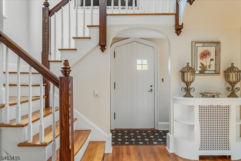 28 South Mountain Road Millburn, NJ 07041 - Photo 5 of 47 Gallery Image 5