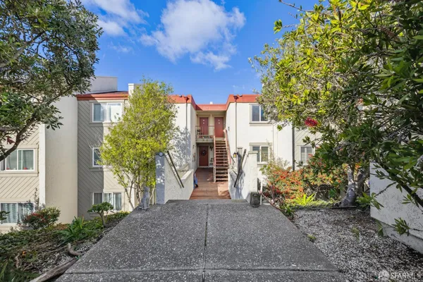 $660,000 | 5003 Palmetto Avenue, Unit 92, Pacifica, CA 94044