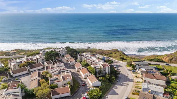 $660,000 | 5003 Palmetto Avenue, Unit 92, Pacifica, CA 94044