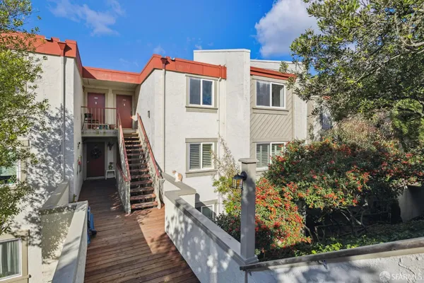 $660,000 | 5003 Palmetto Avenue, Unit 92, Pacifica, CA 94044