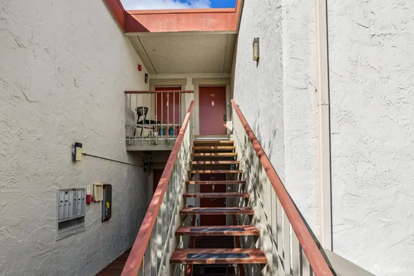 $660,000 | 5003 Palmetto Avenue, Unit 92, Pacifica, CA 94044