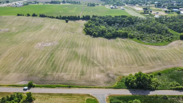 $1,500,000 | Xxxx Town Line Road, Loretto, MN 55357