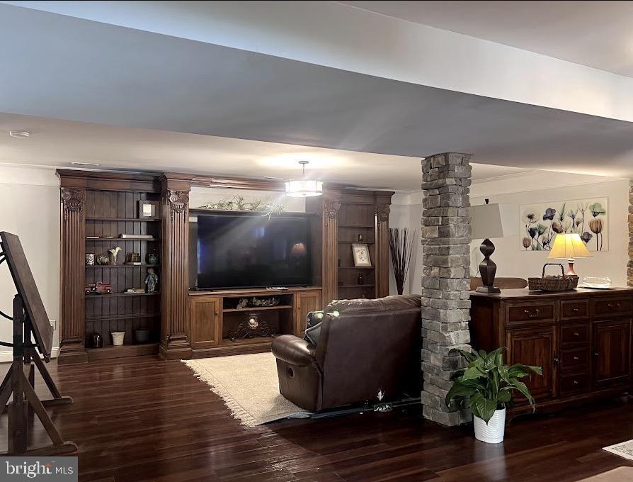 383 El Vista Drive Hanover, PA 17331 - Photo 28 of 37