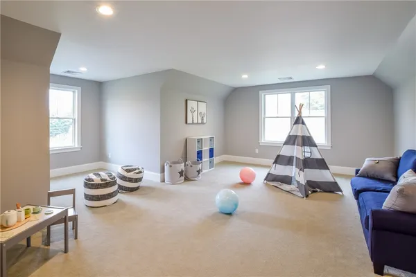 $1,549,500 | 95 North Woods Trail, South Kingstown, RI 02879