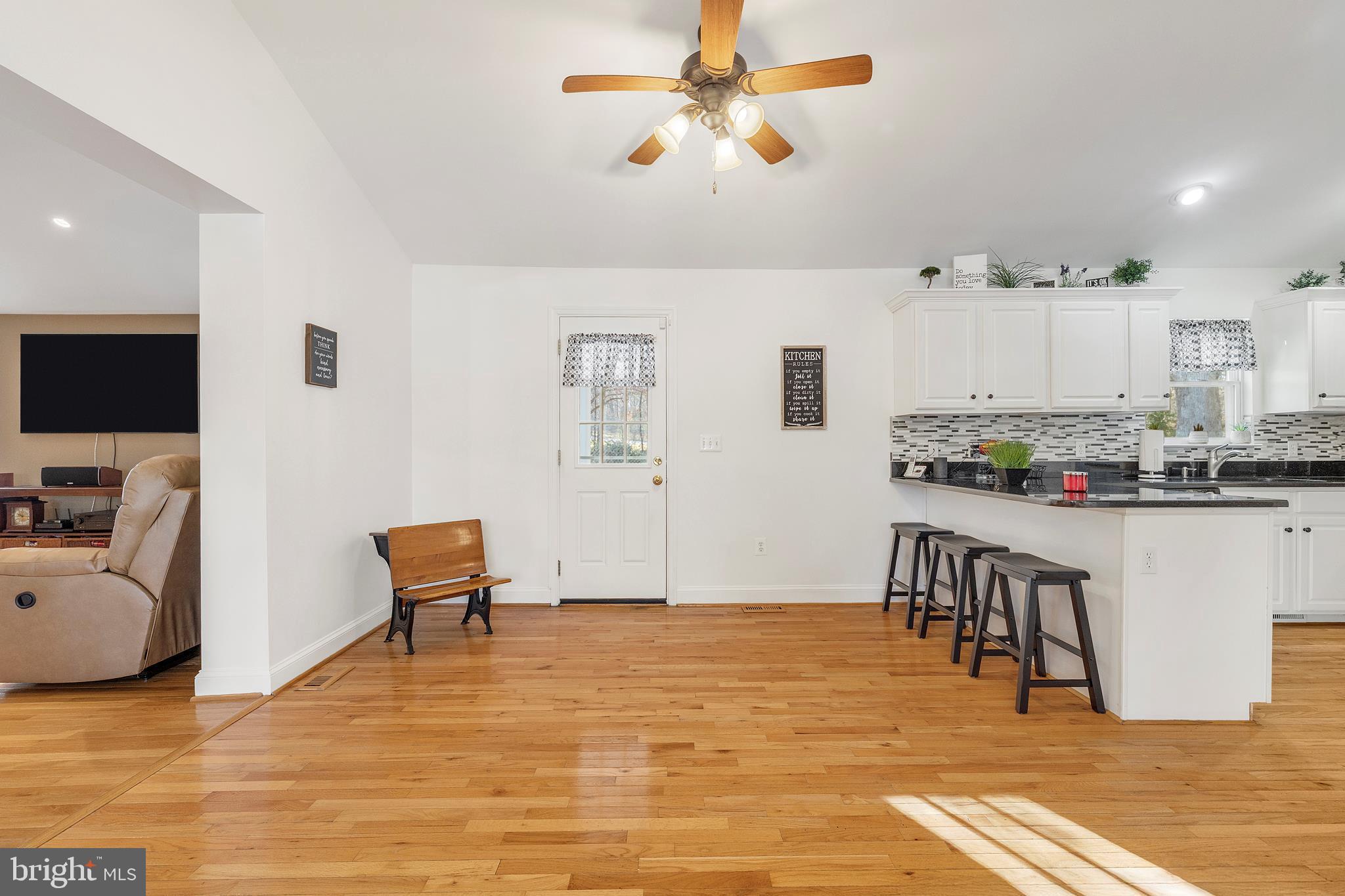 518 North Old Hammonds Ferry Road Linthicum Heights, MD 21090 - Photo 15 of 57