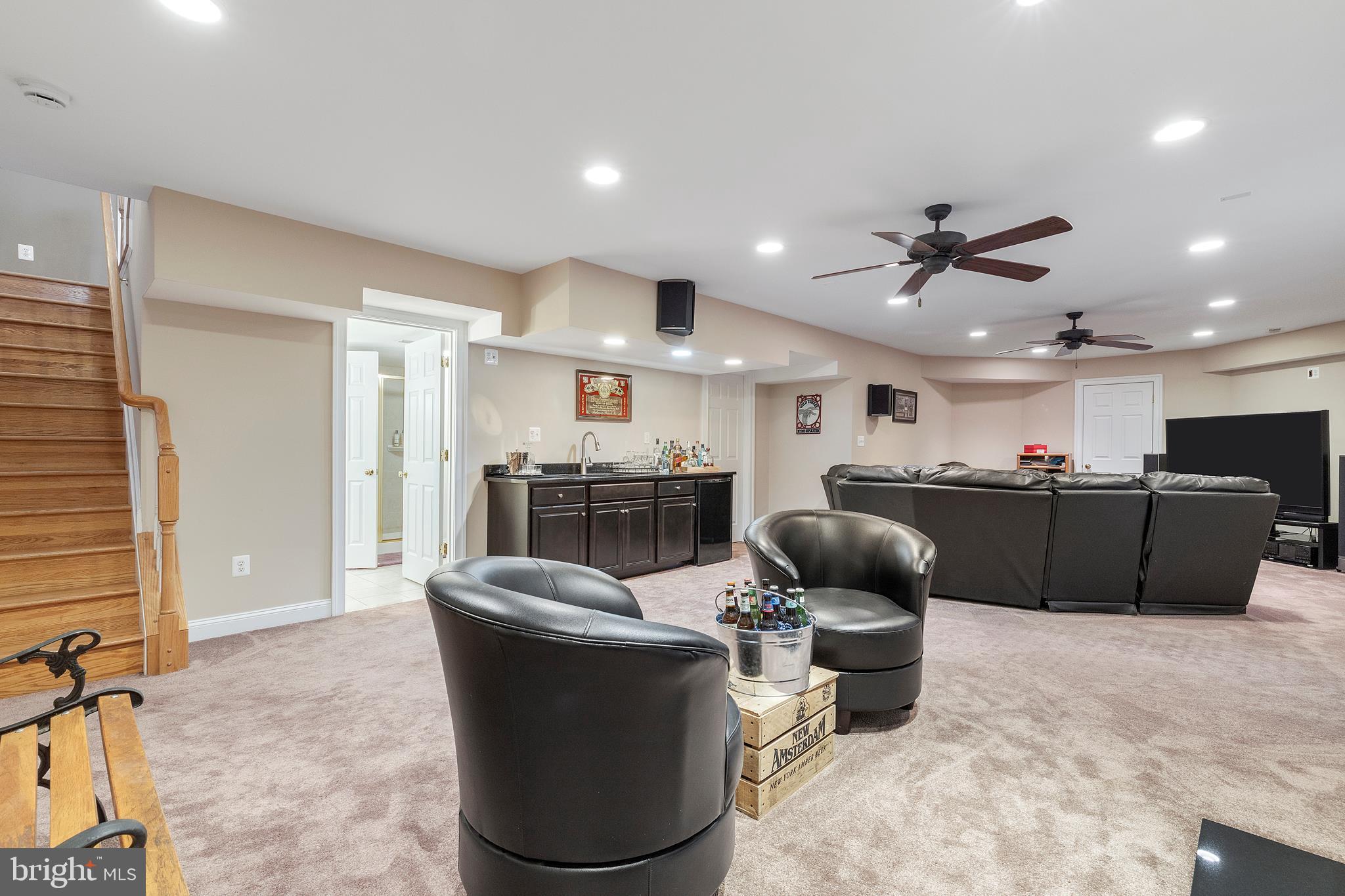 518 North Old Hammonds Ferry Road Linthicum Heights, MD 21090 - Photo 37 of 57