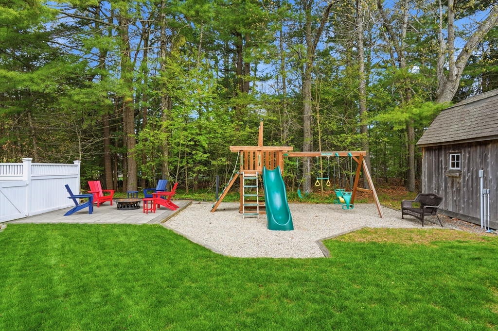 180 Chestnut Street Duxbury, MA 02332 - Photo 41 of 42